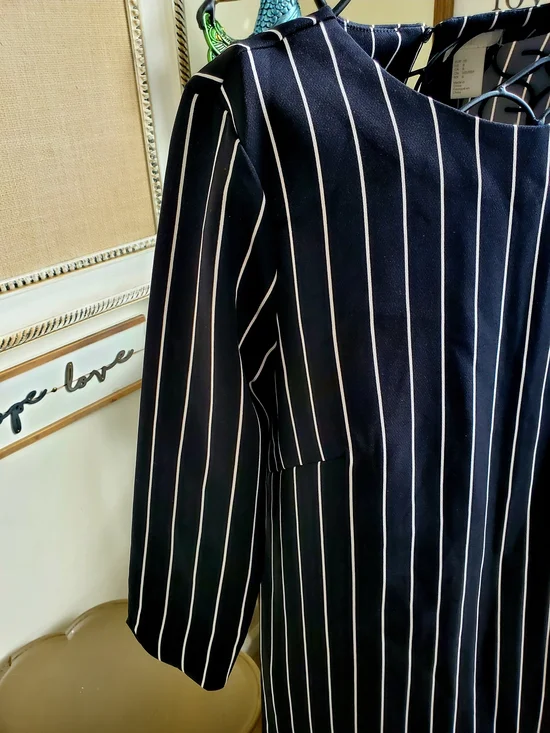 H&M Navy and White Pinstripe Long Sleeve Shift Dress - Picture 2 of 6